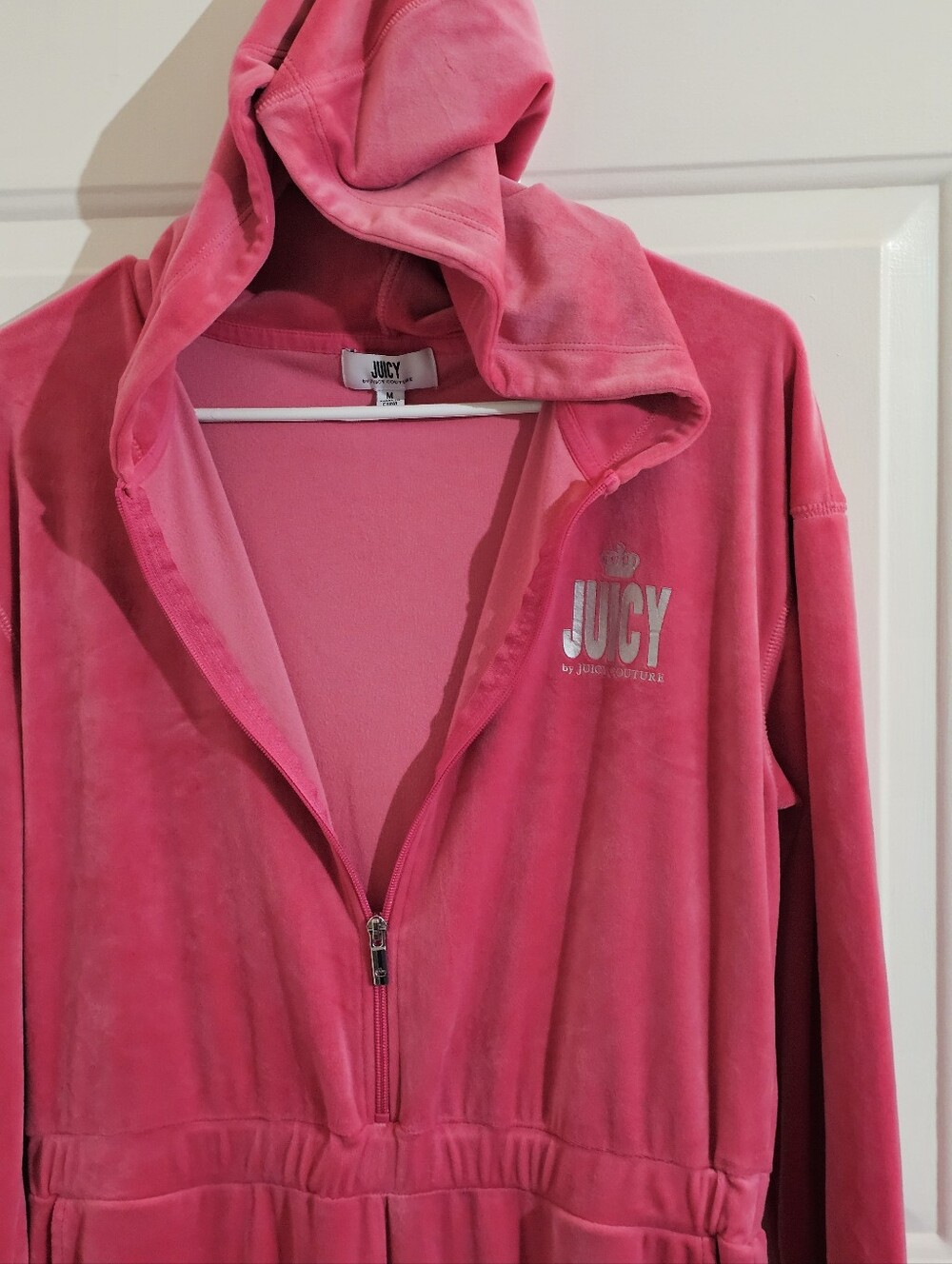 Juicy Couture Hot Pink Hooded One-Piece Jumpsuit With Hood - Picture 4 of 9